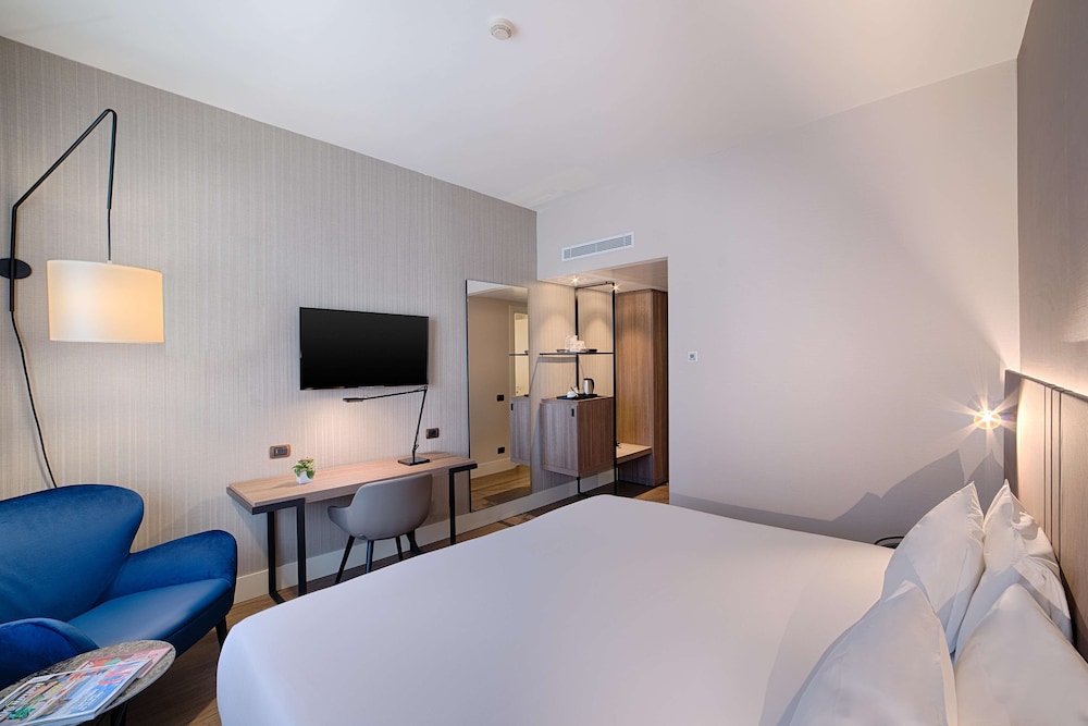 NH Roma Villa Carpegna — Hotel rooms in Rome, Lazio