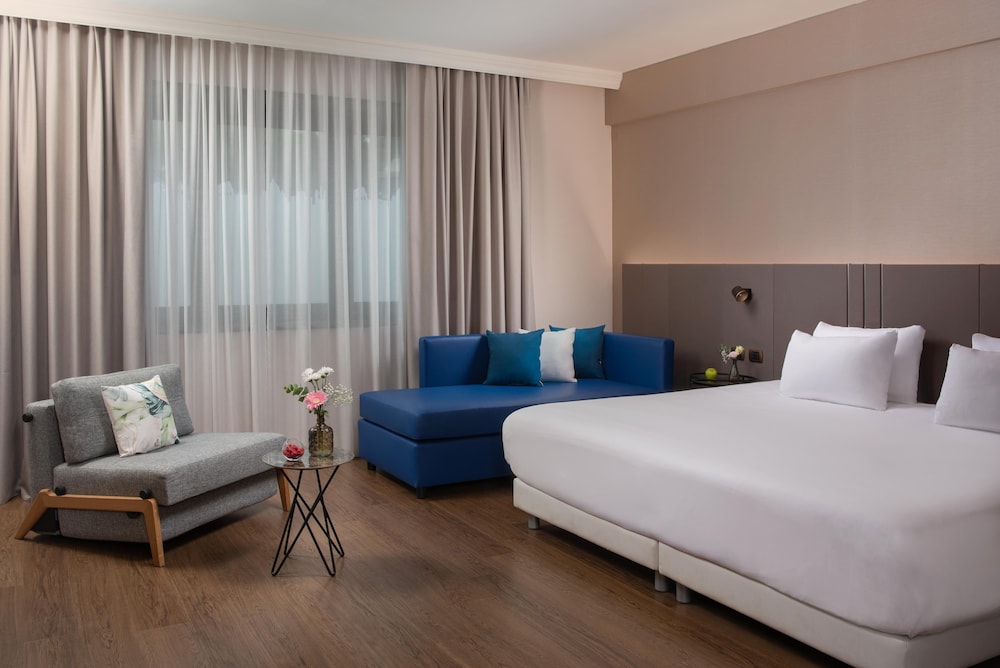 NH Roma Villa Carpegna — Hotel rooms in Rome, Lazio