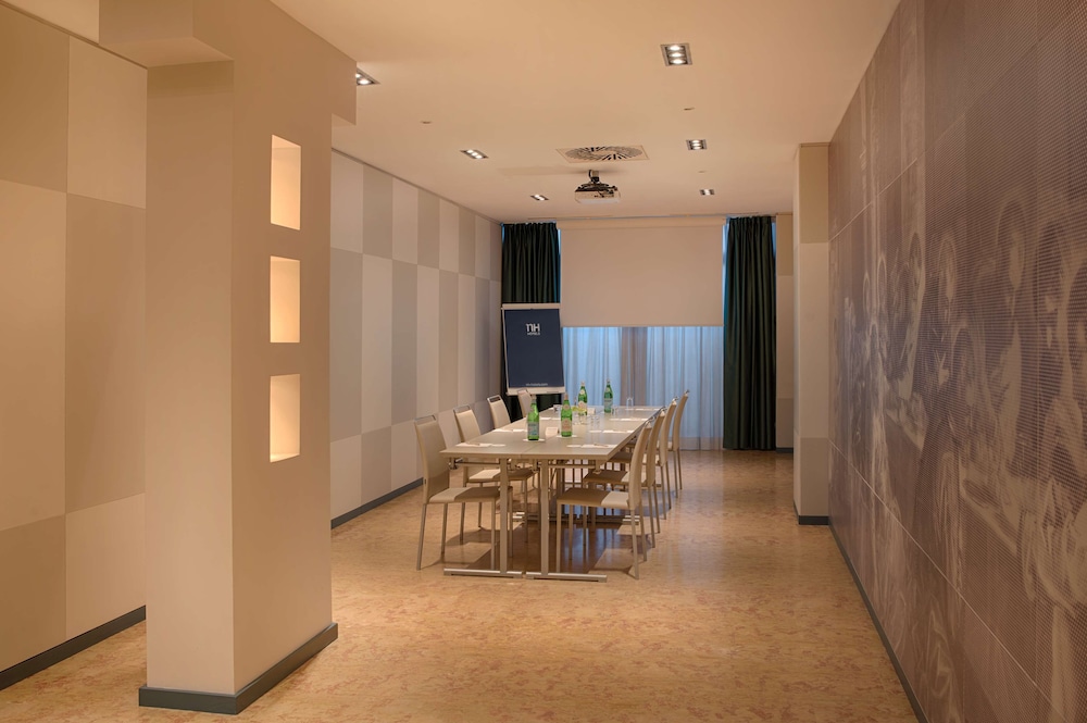 NH Roma Villa Carpegna — Hotel rooms in Rome, Lazio