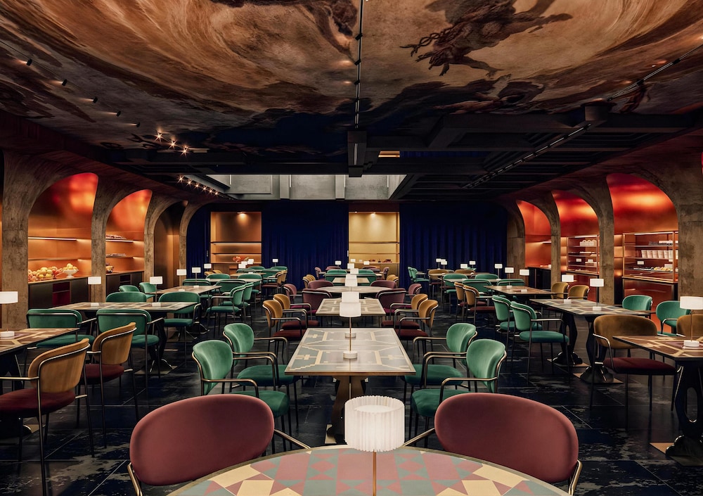 nhow Roma Vittorio Veneto — Restaurant & bars in Rome, Lazio