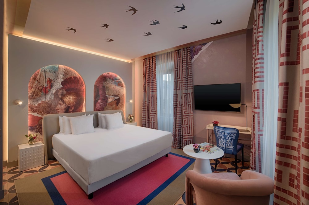 nhow Roma Vittorio Veneto — Hotel rooms in Rome, Lazio