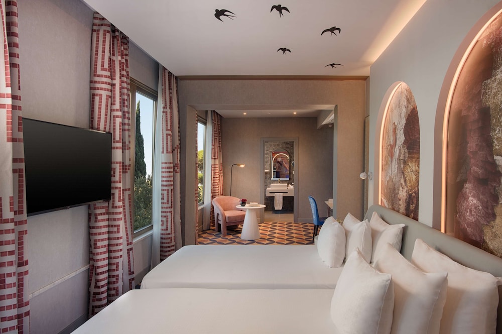 nhow Roma Vittorio Veneto — Hotel rooms in Rome, Lazio