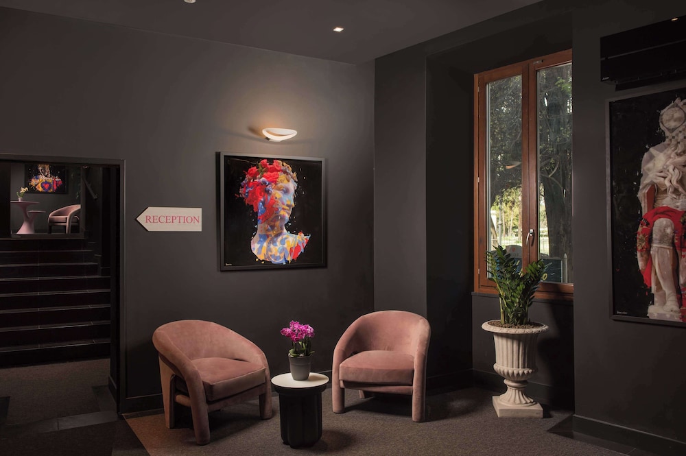 nhow Roma Vittorio Veneto — Hotel building in Rome, Lazio