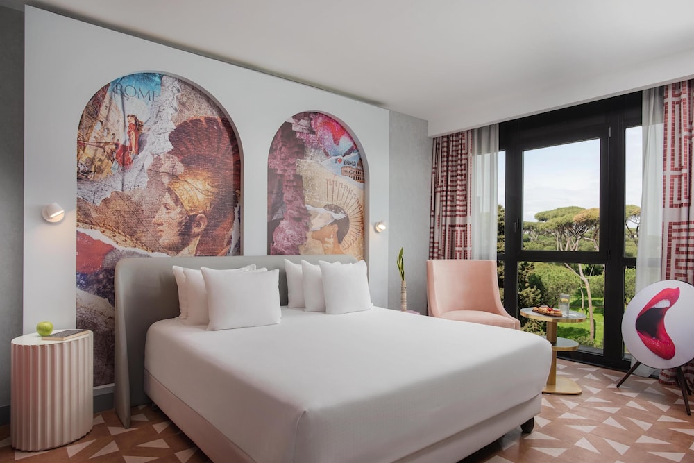 nhow Roma Vittorio Veneto — Hotel rooms in Rome, Lazio