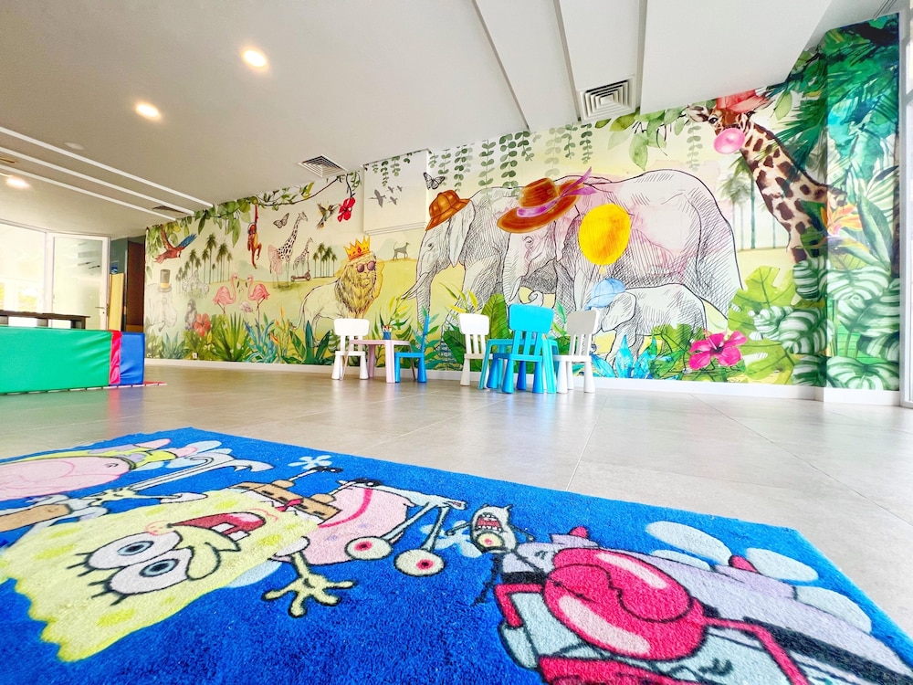 Hotel Ibersol Siurell — Attractions for children in Sa Coma, Balearic Islands