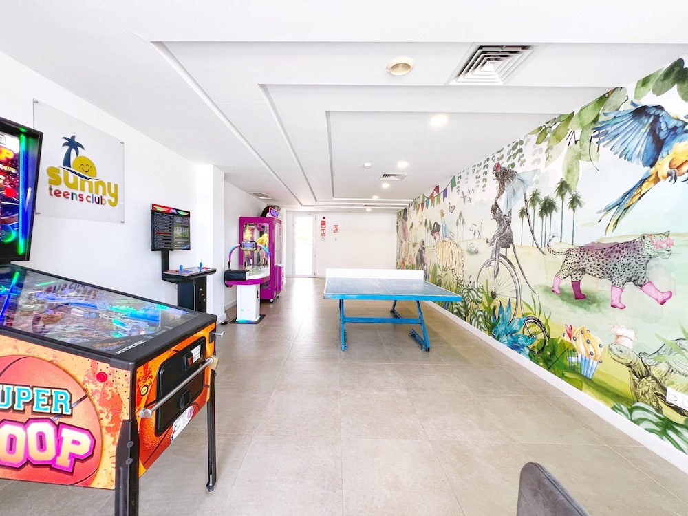 Hotel Ibersol Siurell — Attractions for children in Sa Coma, Balearic Islands