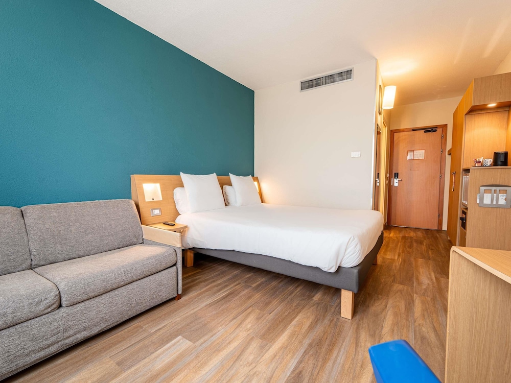 Novotel Roma Est — Hotel rooms in Rome, Lazio