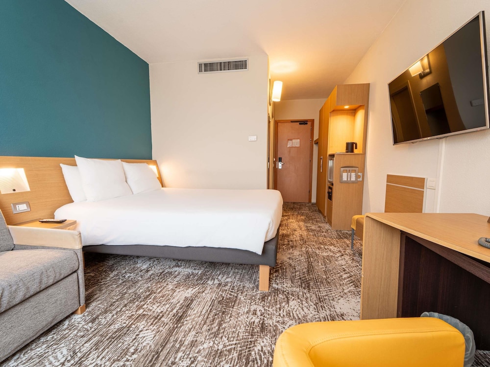 Novotel Roma Est — Hotel rooms in Rome, Lazio