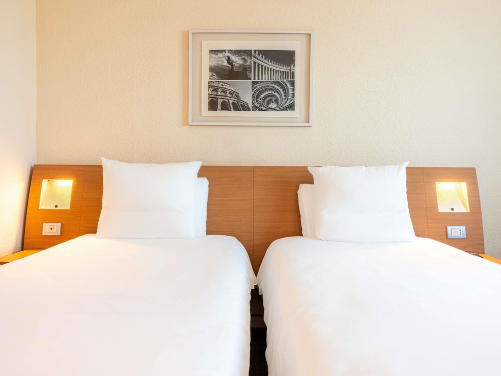 Novotel Roma Est — Hotel rooms in Rome, Lazio