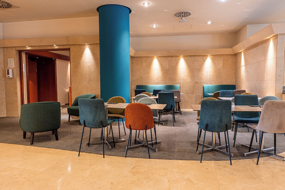 Novotel Roma Est — Restaurant & bars in Rome, Lazio