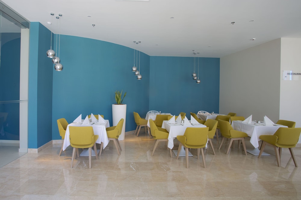 Maistra Select Mlini Hotel — Restaurant & bars in Mlini, Dubrovnik-Neretva