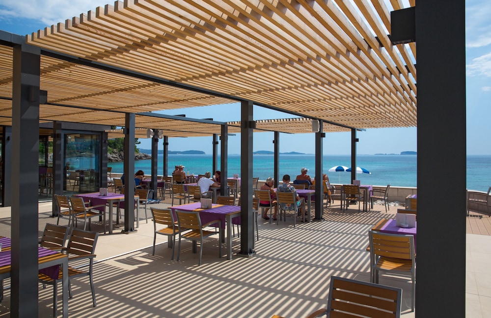 Maistra Select Mlini Hotel — Restaurant & bars in Mlini, Dubrovnik-Neretva