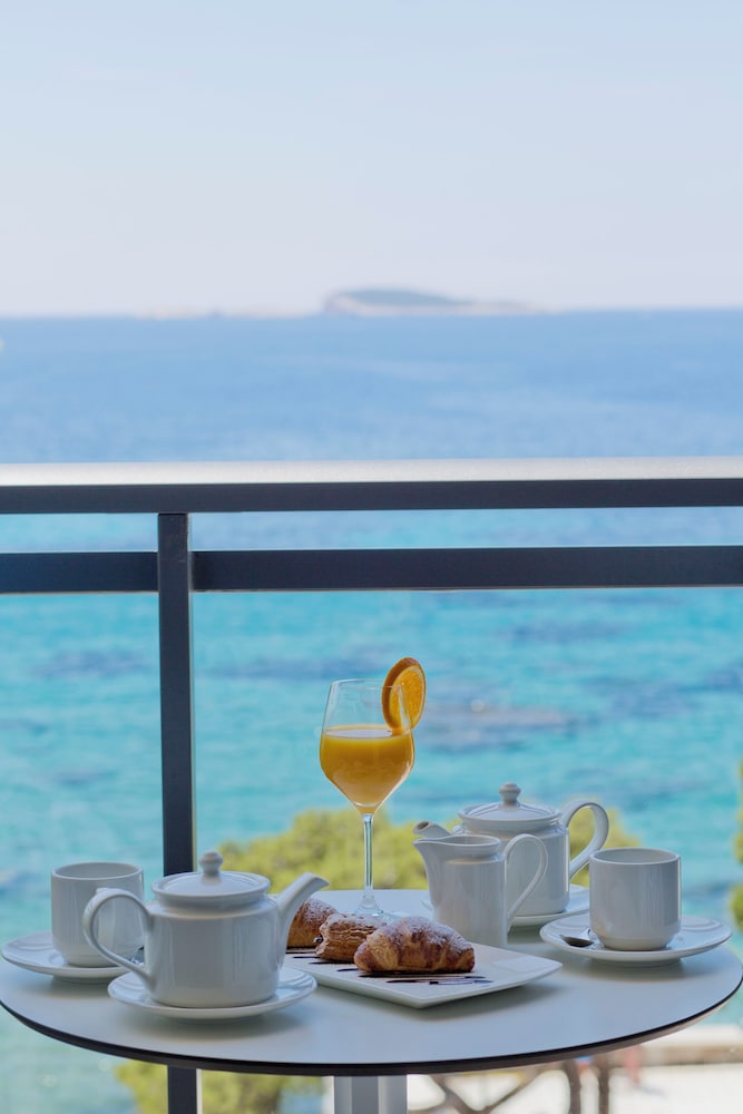 Maistra Select Mlini Hotel — Restaurant & bars in Mlini, Dubrovnik-Neretva
