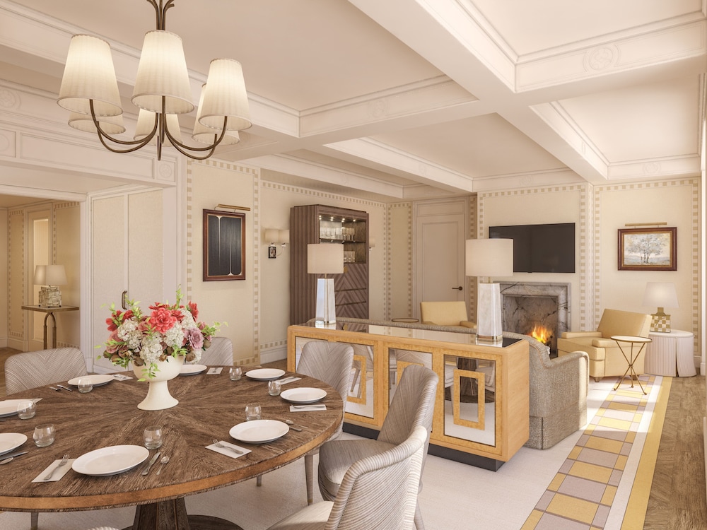 The Surrey A Corinthia Hotel — Restaurant & bars in New York City, New York State