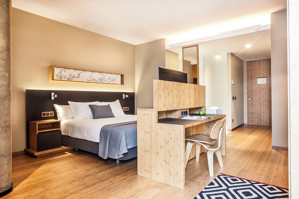 Eurostars Barcelona Central — Hotel rooms in Barcelona, Catalonia