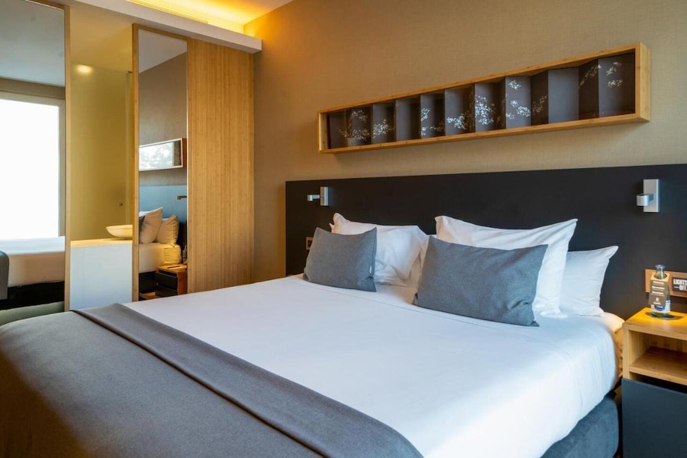 Eurostars Barcelona Central — Hotel rooms in Barcelona, Catalonia