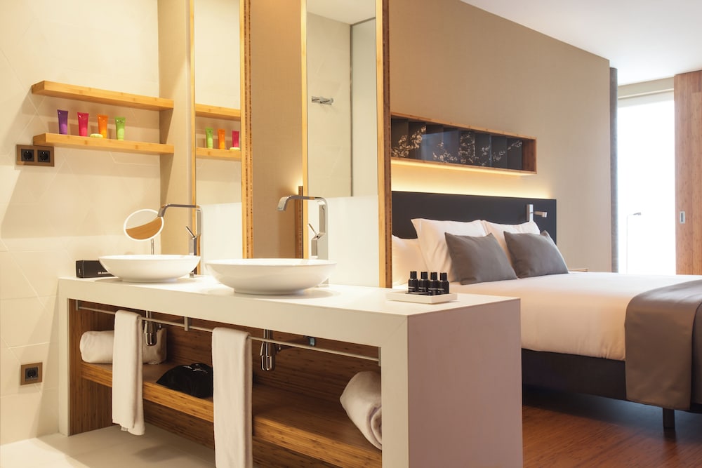 Eurostars Barcelona Central — Hotel rooms in Barcelona, Catalonia