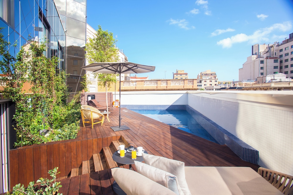 Eurostars Barcelona Central — Swimming pool in Barcelona, Catalonia
