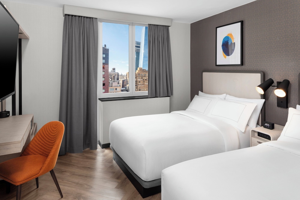 voco Times Square South New York by IHG — Hotel rooms in New York City, New York State