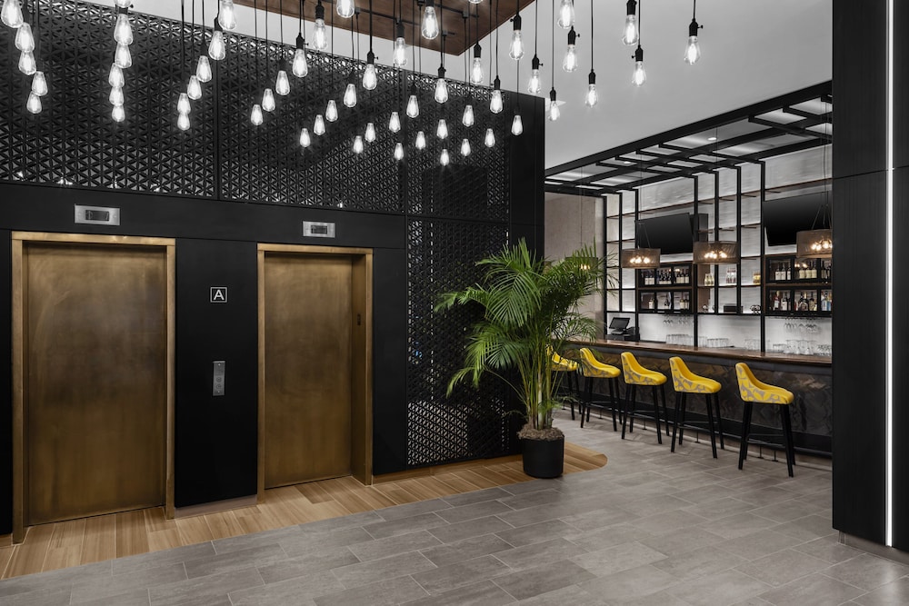 voco Times Square South New York by IHG — Restaurant & bars in New York City, New York State