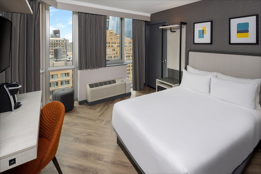 voco Times Square South New York by IHG — Hotel rooms in New York City, New York State
