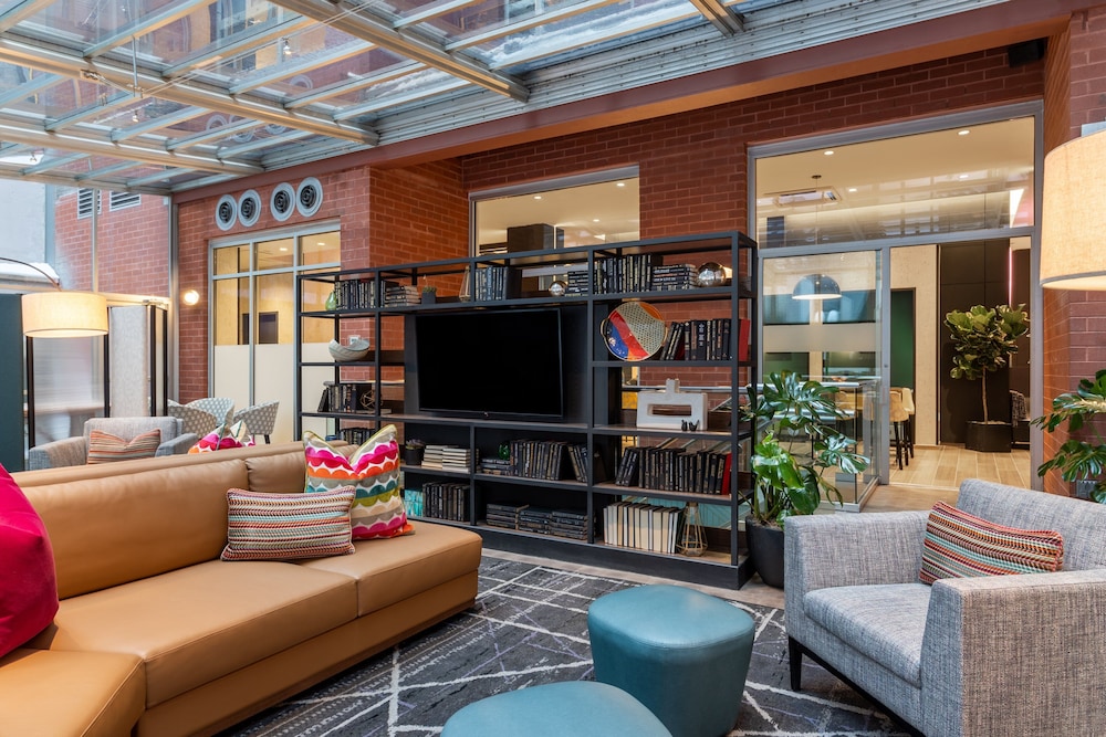 voco Times Square South New York by IHG — Restaurant & bars in New York City, New York State
