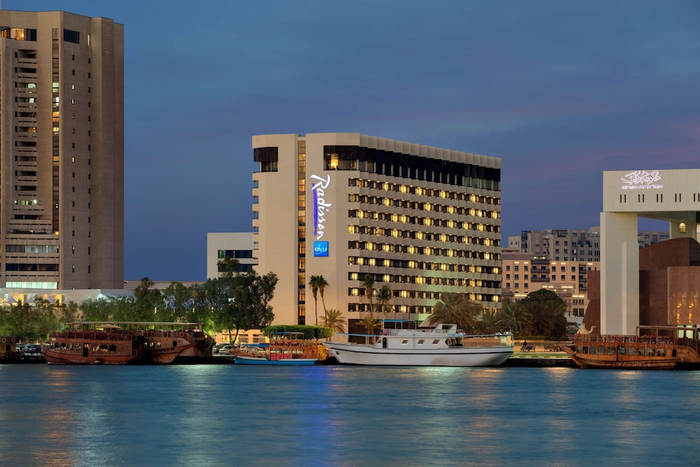 Radisson Blu Hotel, Dubai Deira Creek - zdjęcie 4