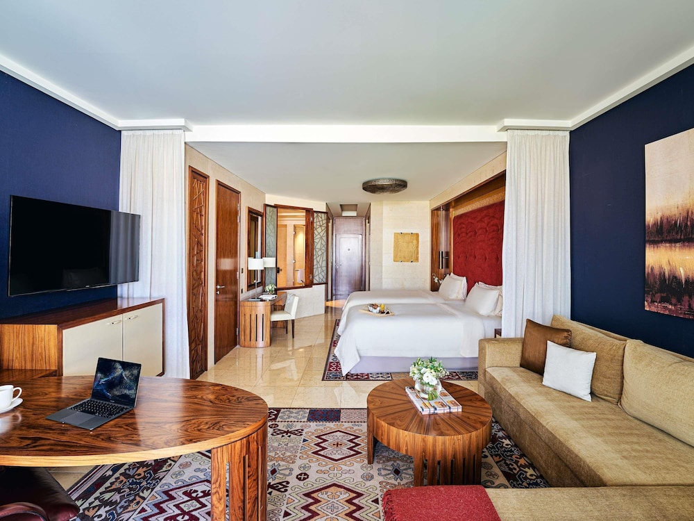Raffles Dubai — Hotel rooms in Dubai