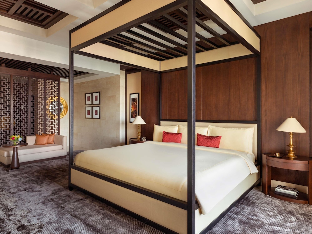 Raffles Dubai — Hotel rooms in Dubai
