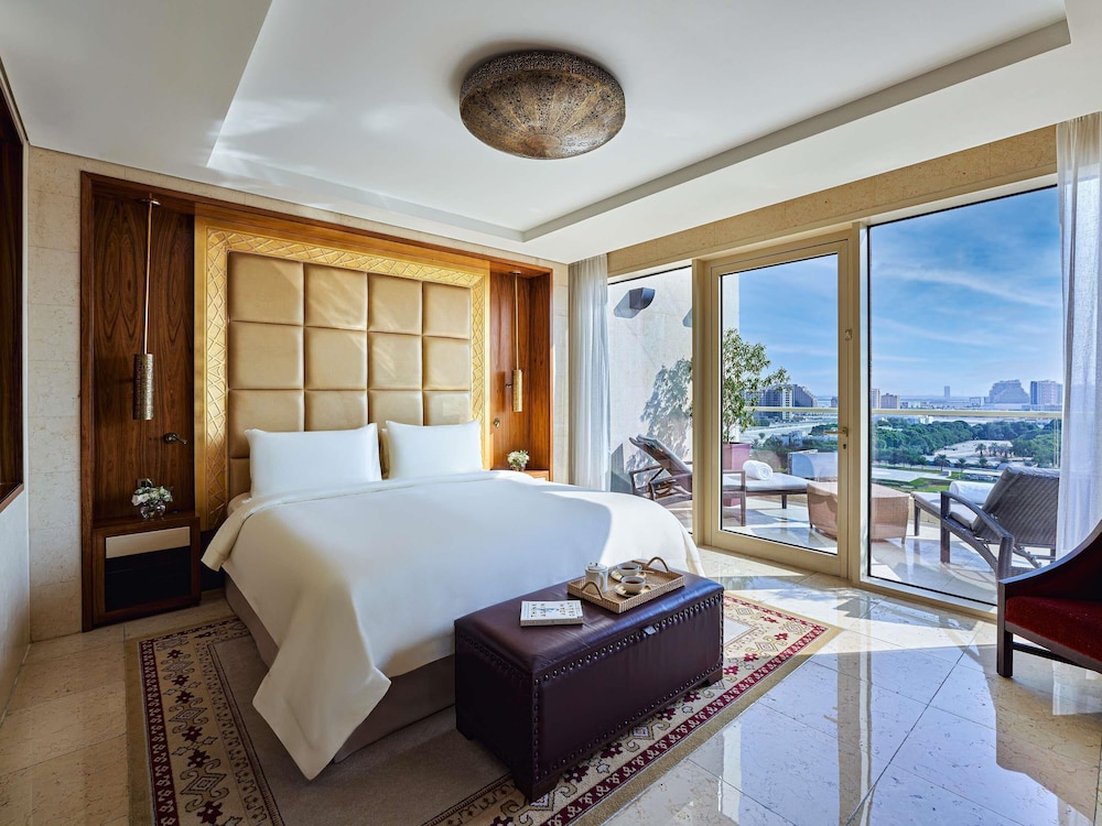 Raffles Dubai — Hotel rooms in Dubai