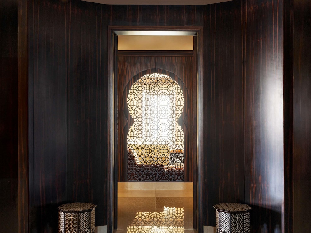 Raffles Dubai — Spa in Dubai