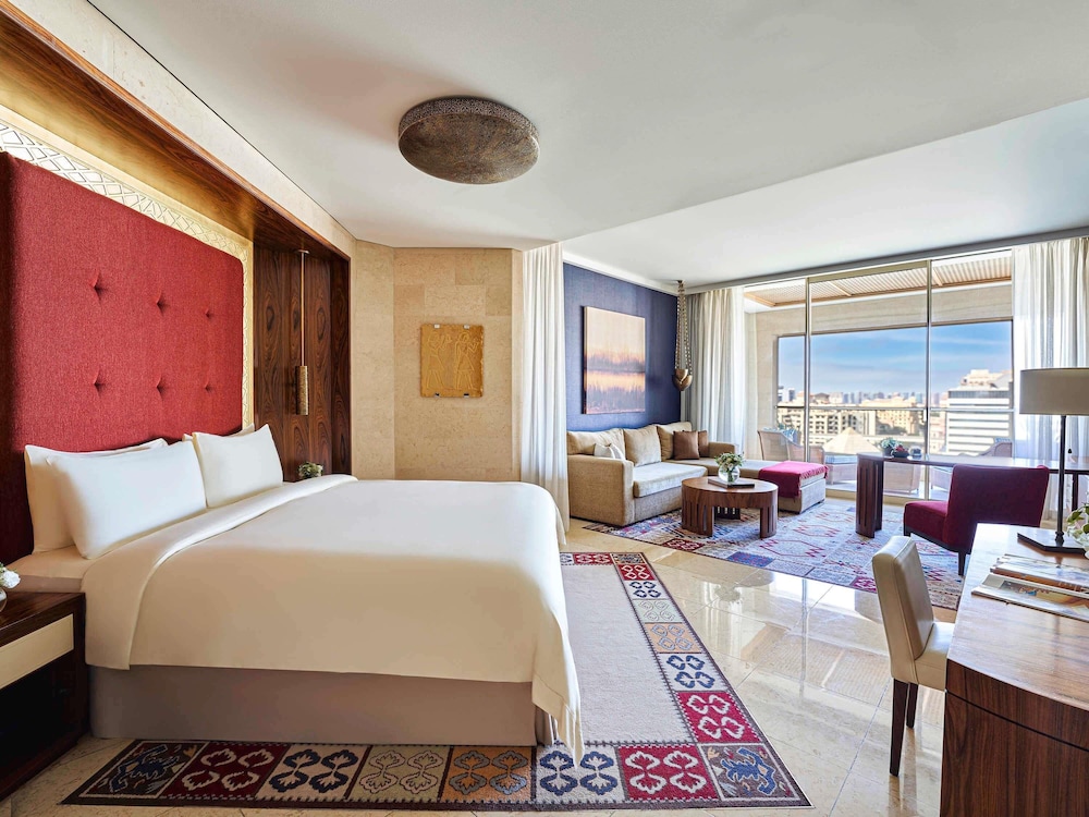 Raffles Dubai — Hotel rooms in Dubai