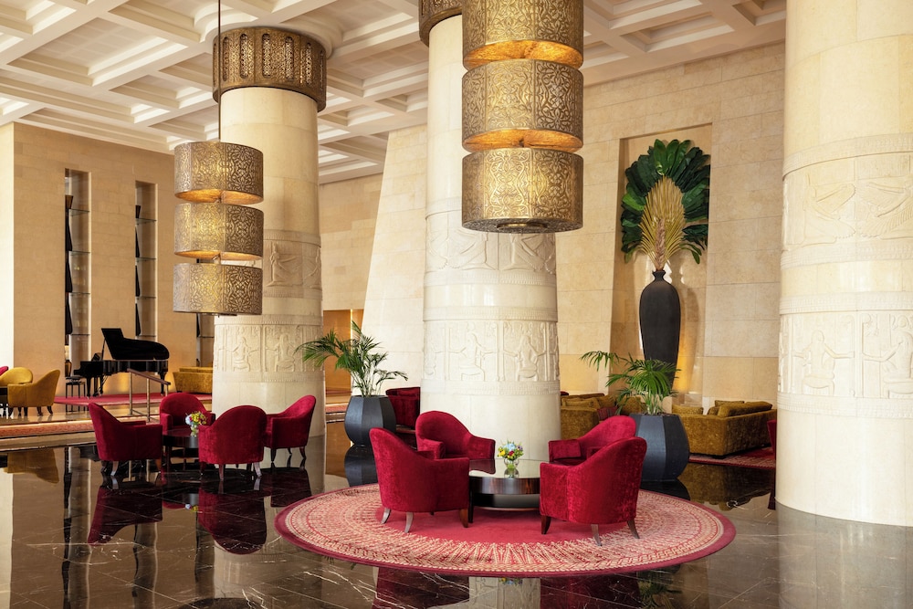 Raffles Dubai — Hotel building in Dubai