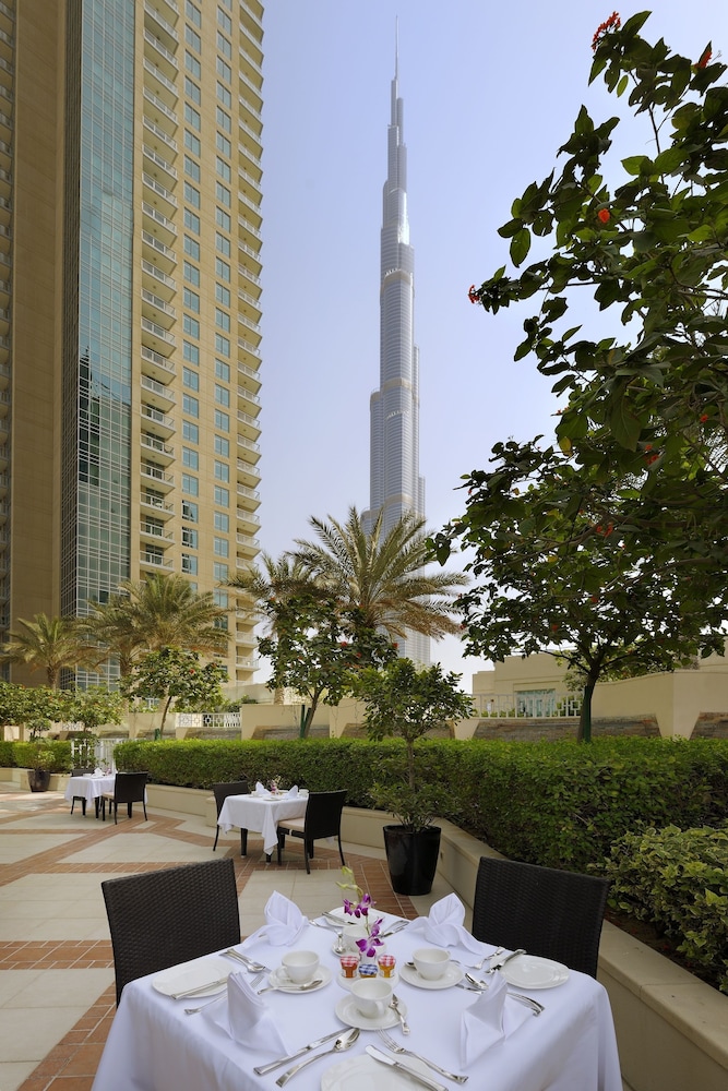 Wyndham Downtown Dubai — Attractions in the area in Dubai