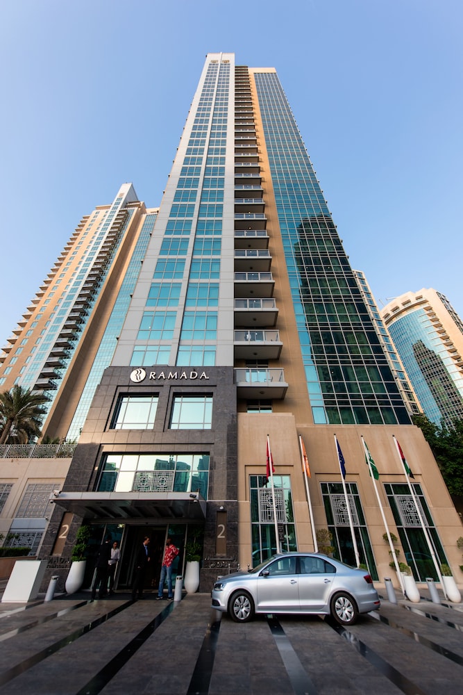 Wyndham Downtown Dubai — Hotel building in Dubai