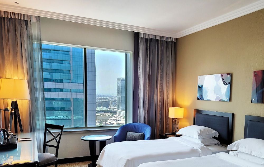 Towers Rotana - zdjęcie 5