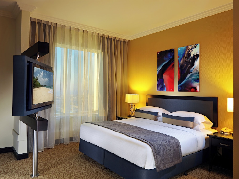 Towers Rotana — Hotel rooms in Dubai
