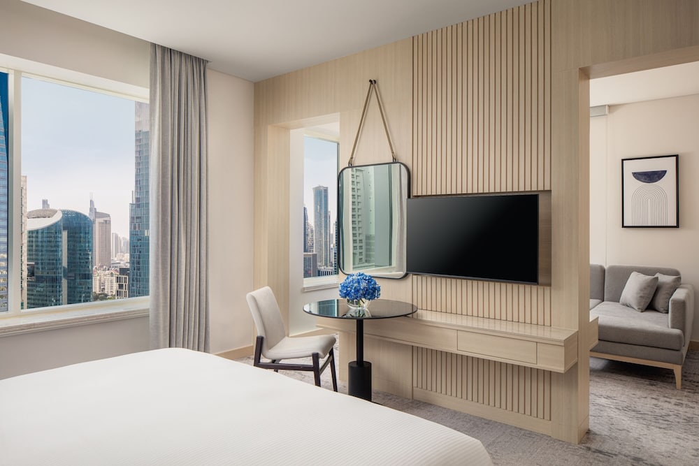 Towers Rotana — Hotel rooms in Dubai