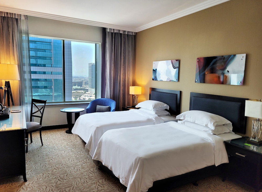 Towers Rotana — Hotel rooms in Dubai