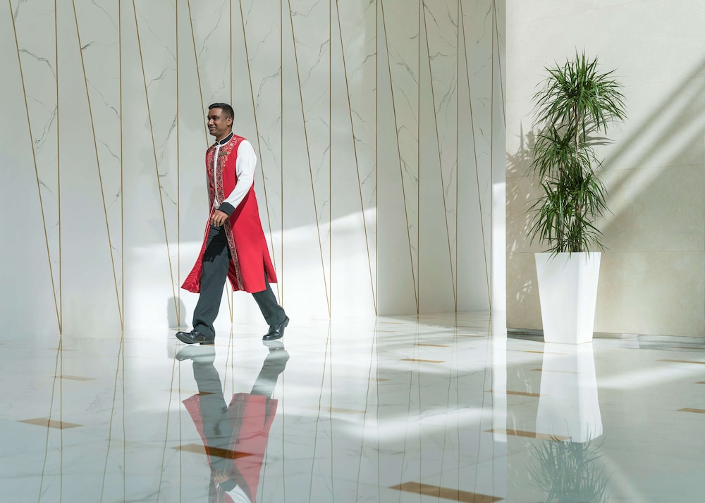 Shangri-La Dubai — Hotel building in Dubai