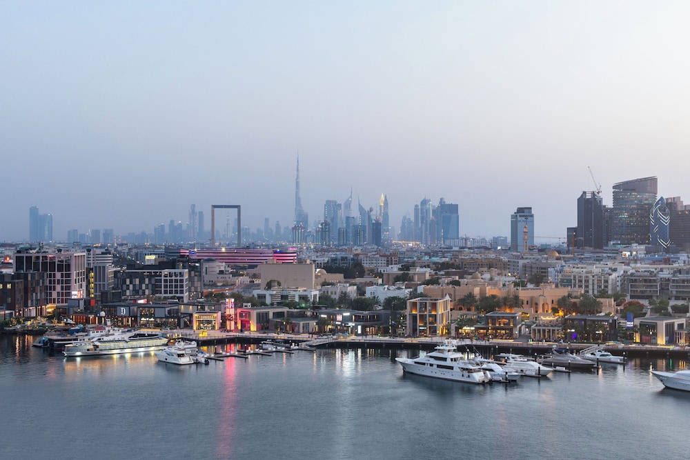 Sheraton Dubai Creek Hotel & Towers — Attractions in the area in Dubai