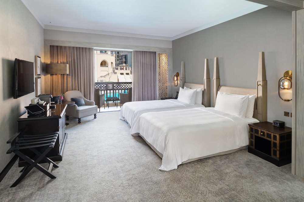 Palace Downtown — Hotel rooms in Dubai