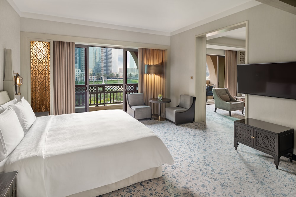 Palace Downtown — Hotel rooms in Dubai
