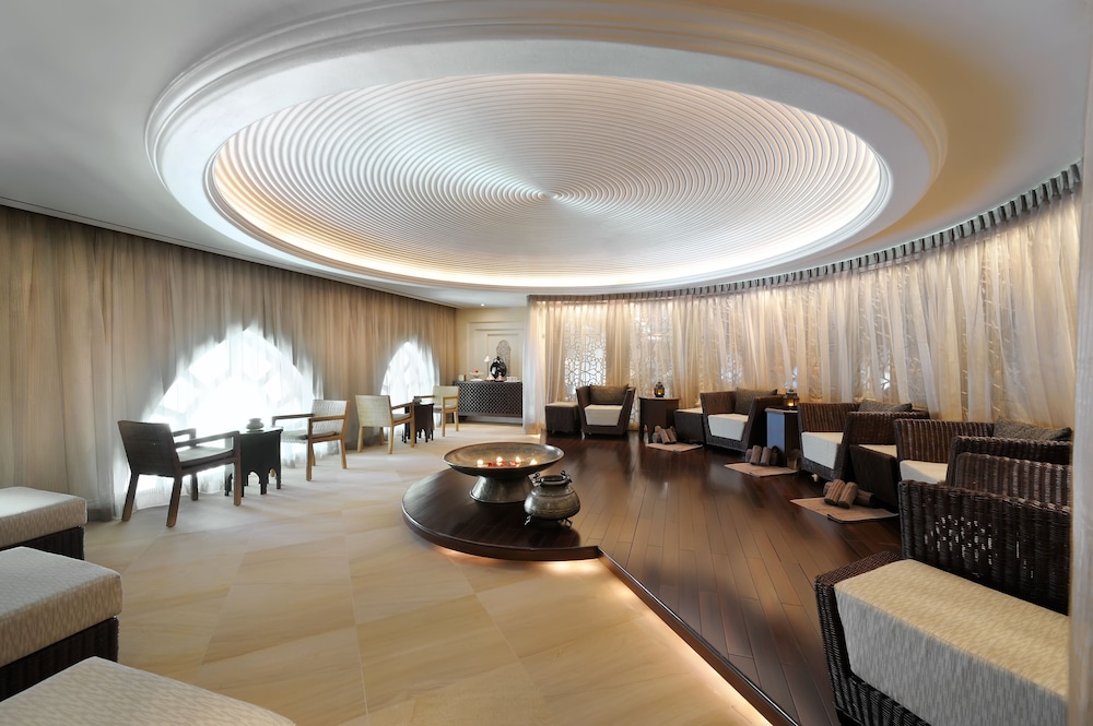 Palace Downtown — Spa in Dubai