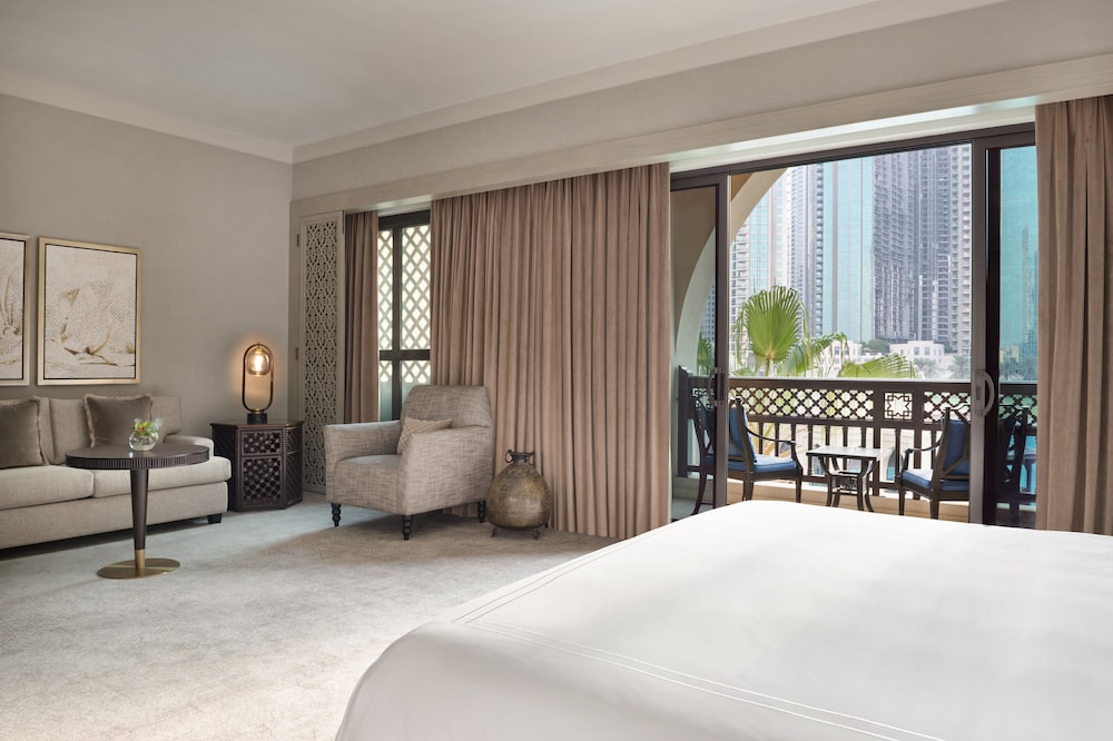Palace Downtown — Hotel rooms in Dubai