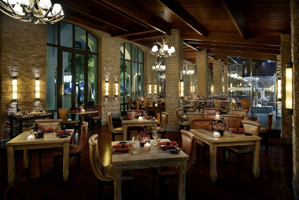 Palace Downtown — Restaurant & bars in Dubai