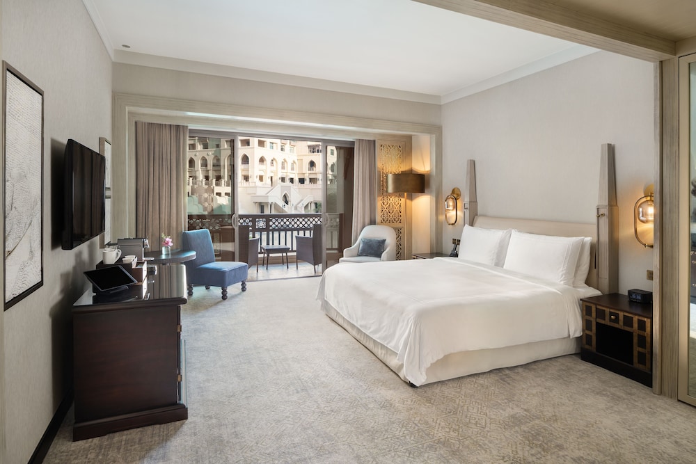 Palace Downtown — Hotel rooms in Dubai