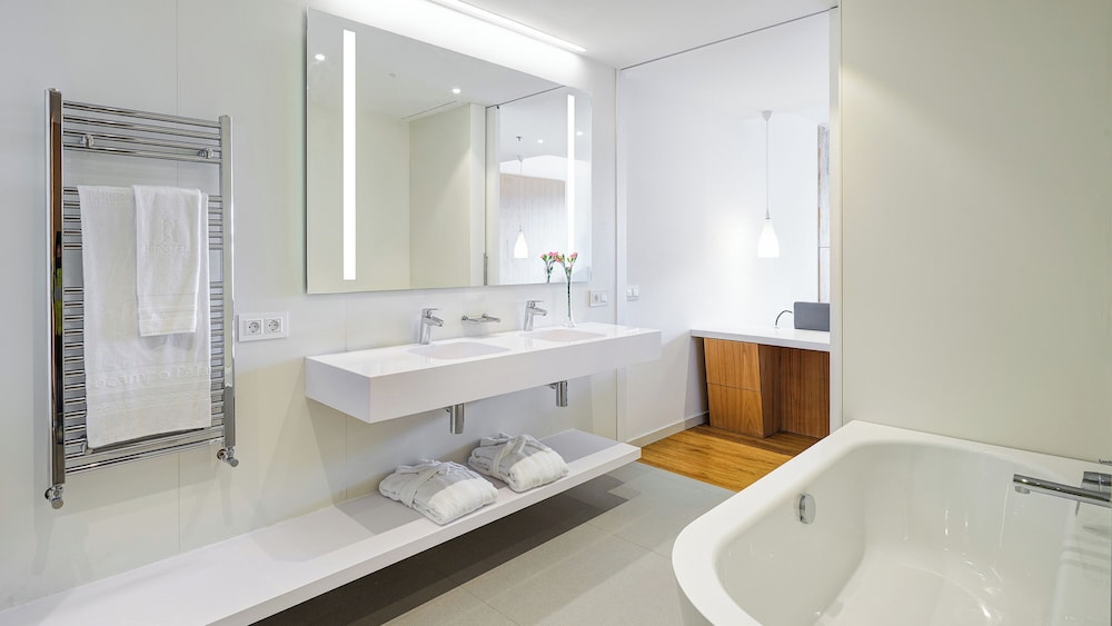 Hipotels Playa de Palma Palace — Hotel rooms in Playa de Palma, Balearic Islands