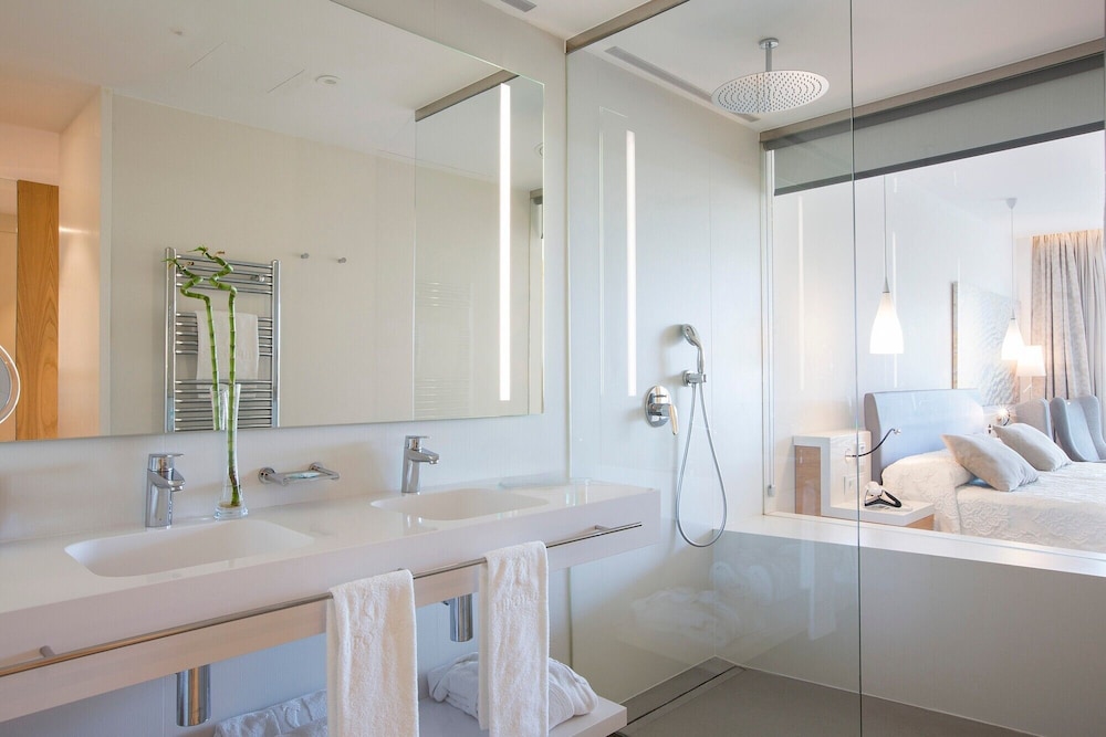 Hipotels Playa de Palma Palace — Hotel rooms in Playa de Palma, Balearic Islands