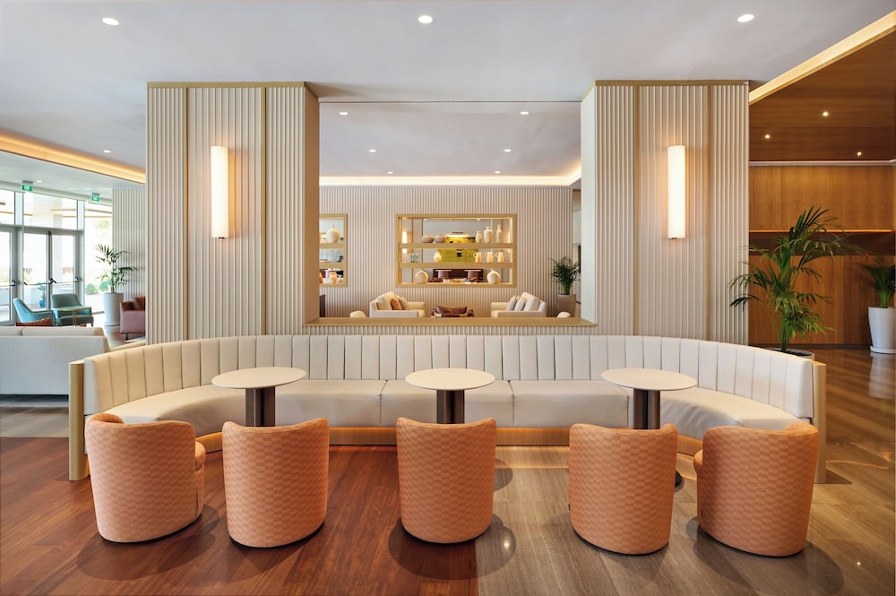 Hipotels Playa de Palma Palace — Restaurant & bars in Playa de Palma, Balearic Islands